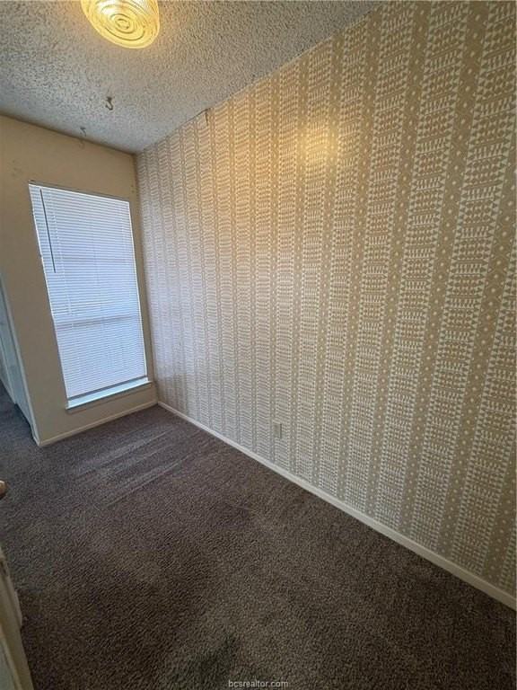 1901 Holleman Dr W #206 - Photo 7 of 9
