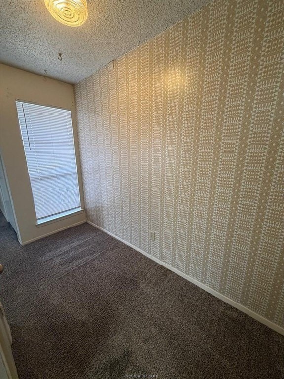 1901 Holleman Dr W #304 - Photo 7 of 9