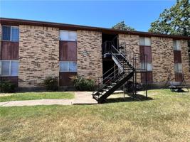 featured image of 2000 Longmire Ct Apt 12 #6