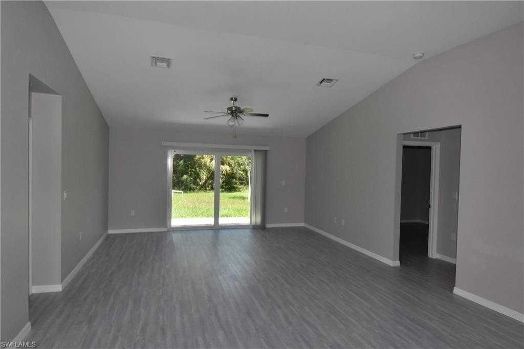 2121 Firebrand Rd - Photo 7 of 22