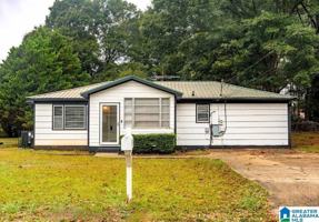 featured image of 818 Eastwood Ave