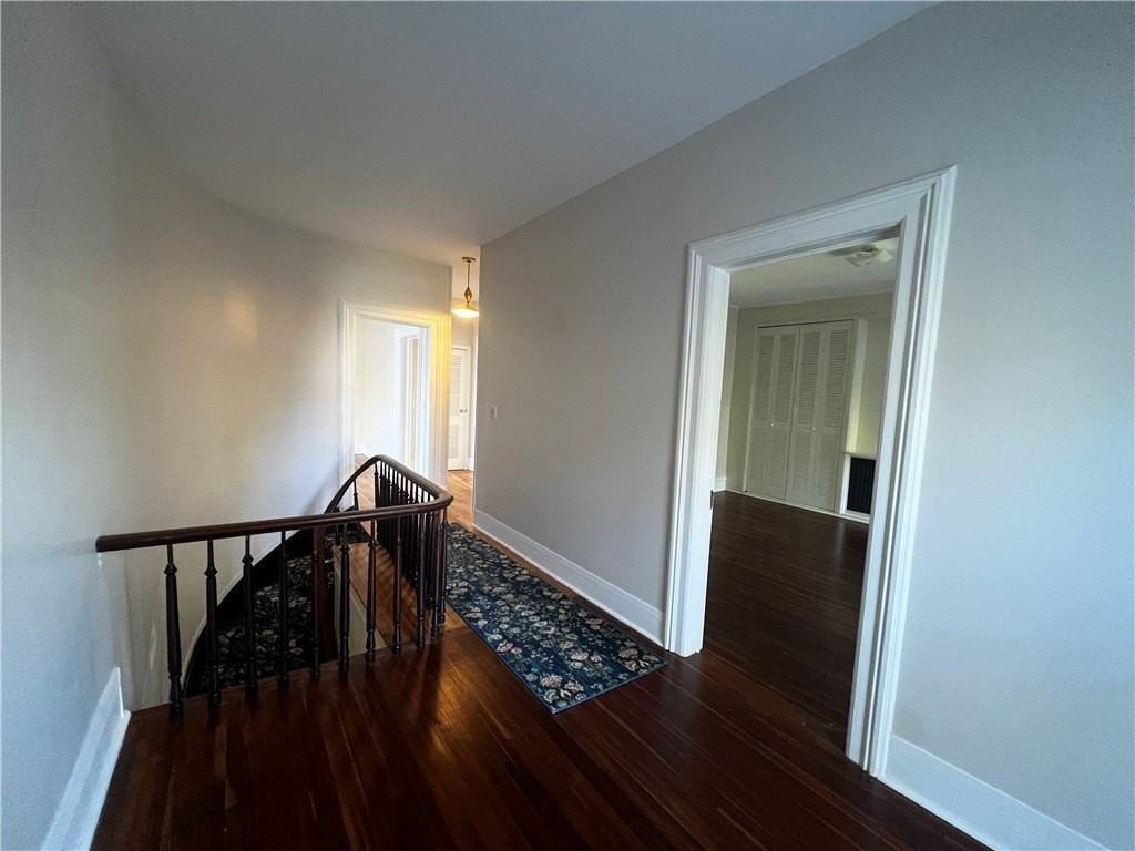 352 Maple Ave #B - Photo 4 of 23