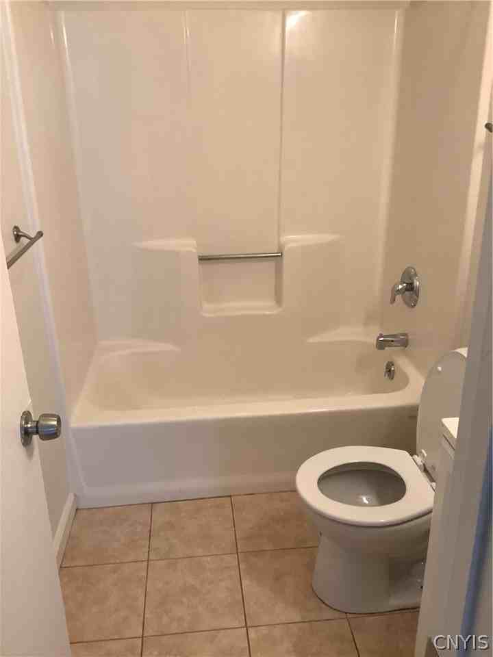 2619 James St #1 - Photo 4 of 4