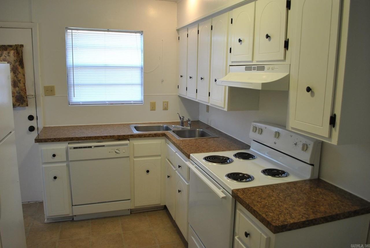5821 Sonora Apt B Street - Photo 4 of 6