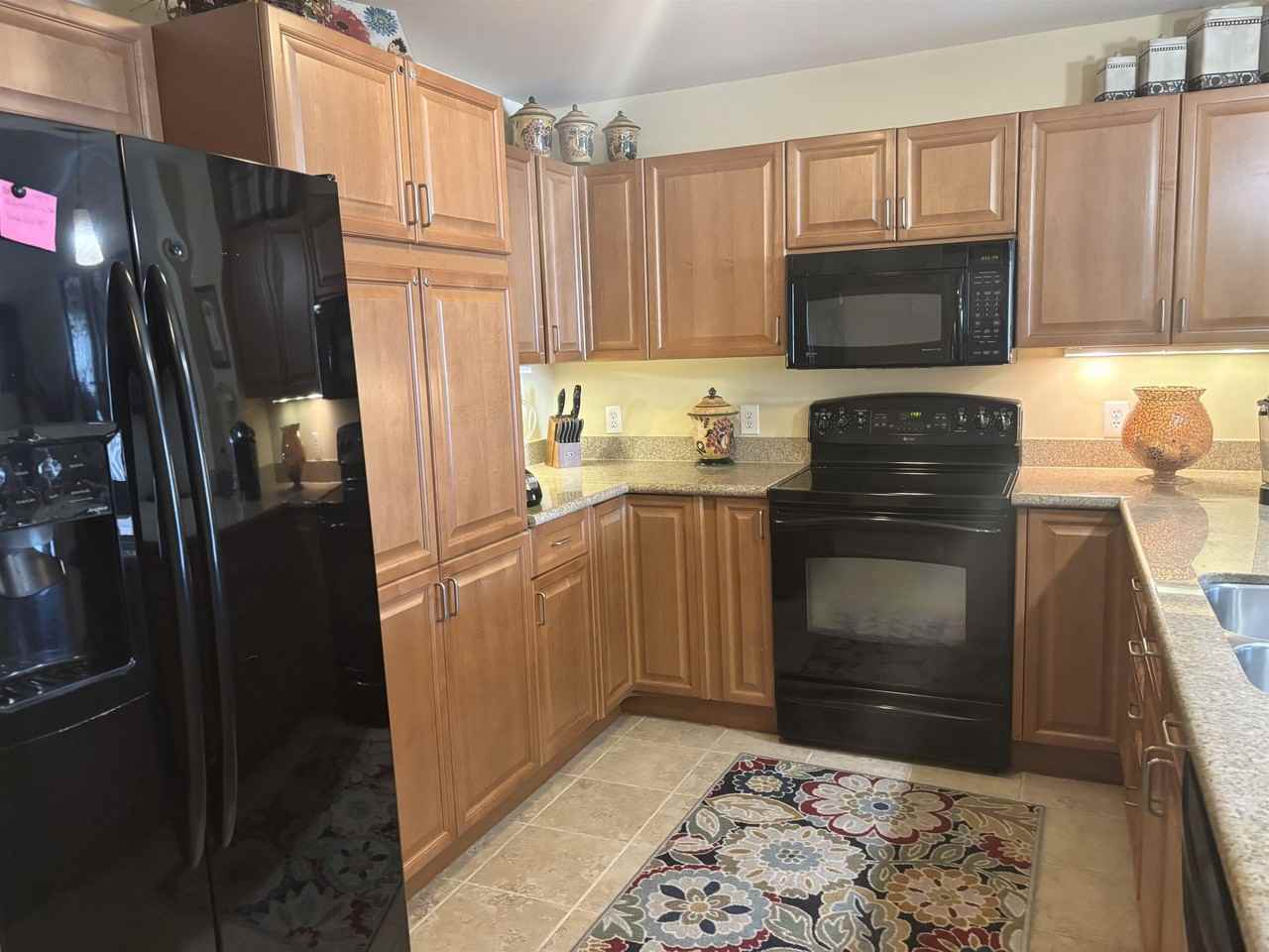 8121 Amalfi Pl #7405 - Photo 7 of 19