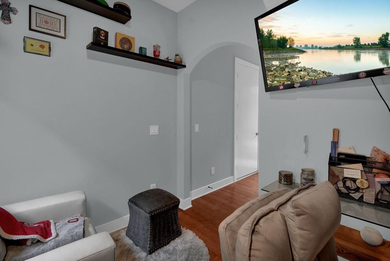 804 Senco Ln #23 - Photo 6 of 40