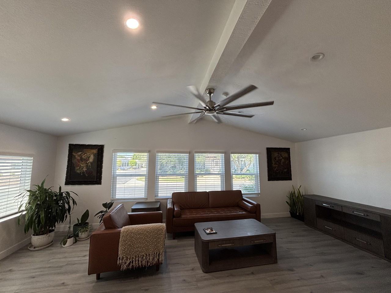 47812 Coronado Dr - Photo 3 of 17