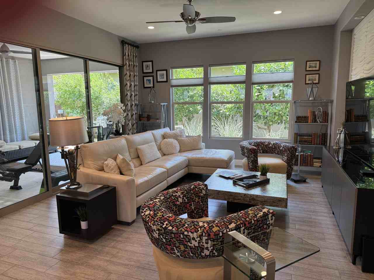 51049 Doubletree Ct - Photo 2 of 32