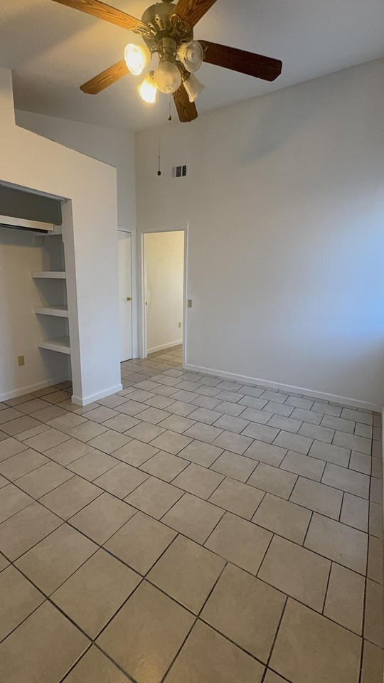 1512 Fillmore Dr - Photo 6 of 7