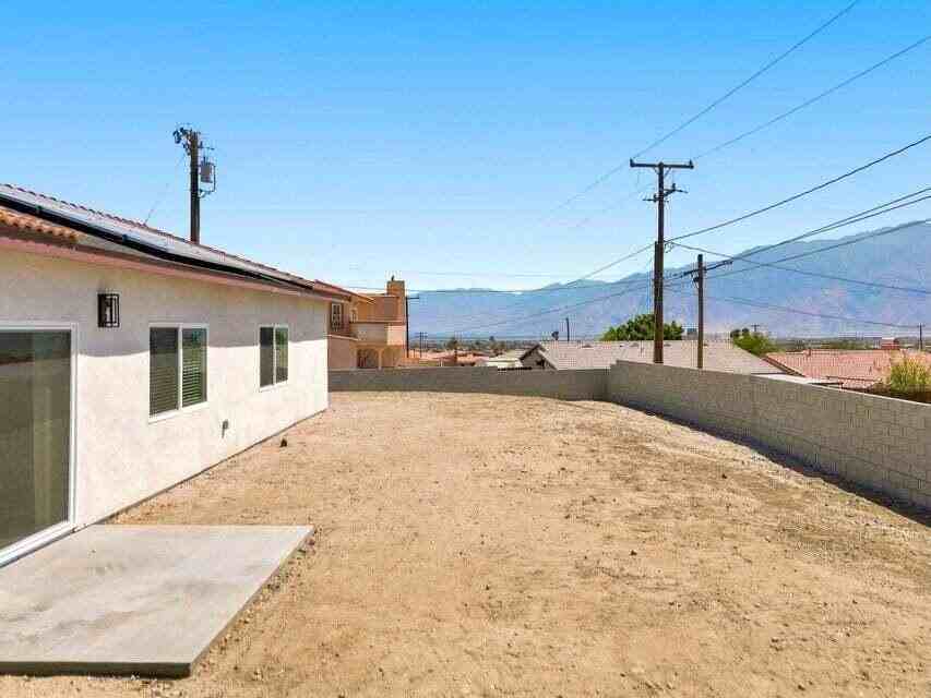 12795 Casa Loma Rd - Photo 5 of 39