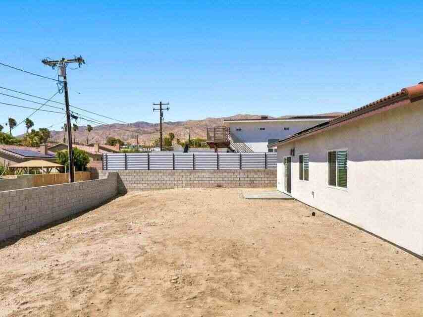 12795 Casa Loma Rd - Photo 6 of 39