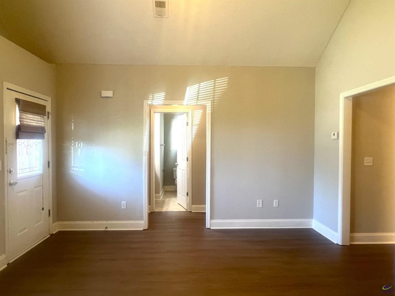 416 Covington Cv - Photo 3 of 30
