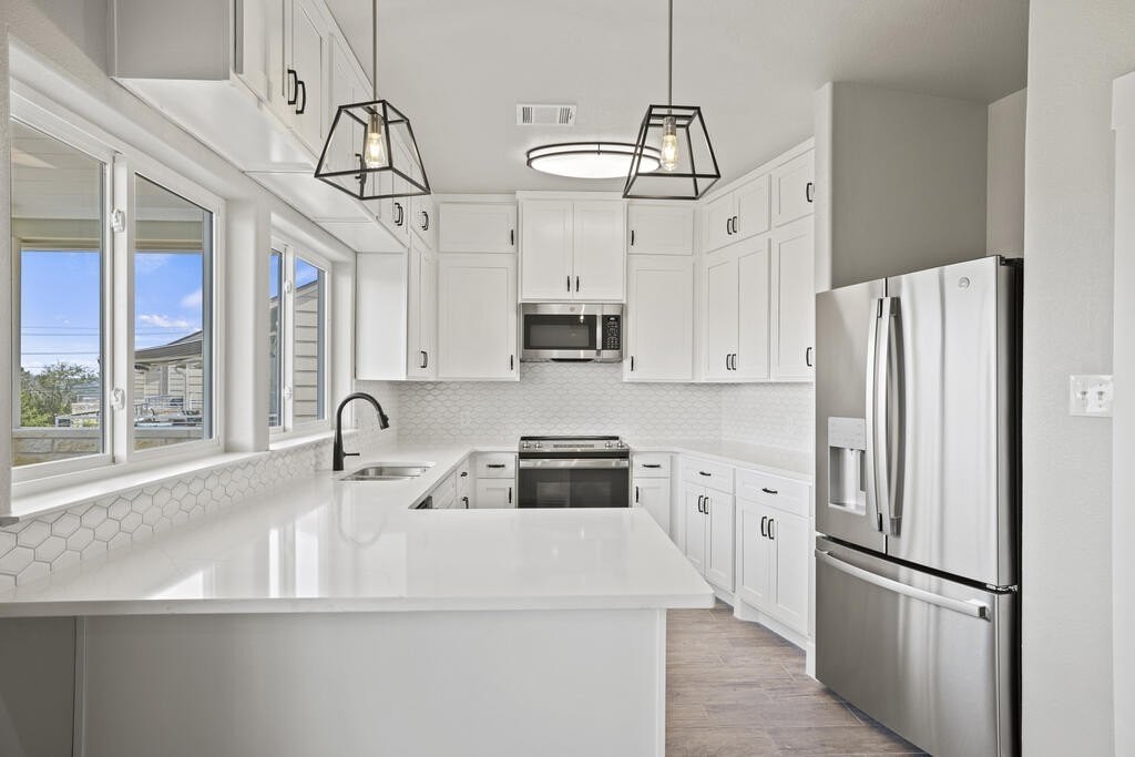 509 Winding Way - Photo 4 of 12