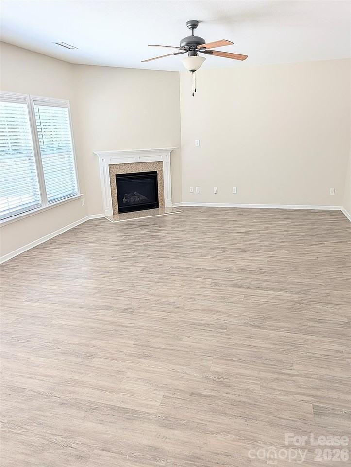 2562 Spring Breeze Way - Photo 5 of 19