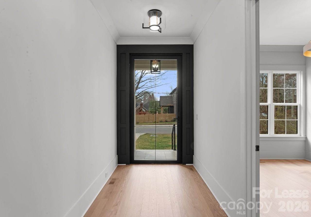 4345 Castleton Rd - Photo 3 of 44