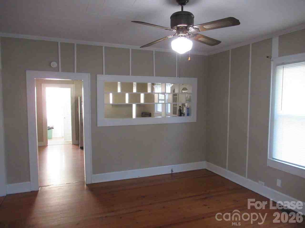 804 Carolina Mill Cir - Photo 4 of 18
