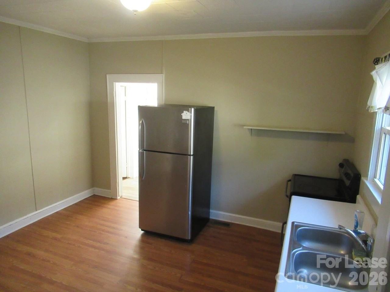 804 Carolina Mill Cir - Photo 7 of 18