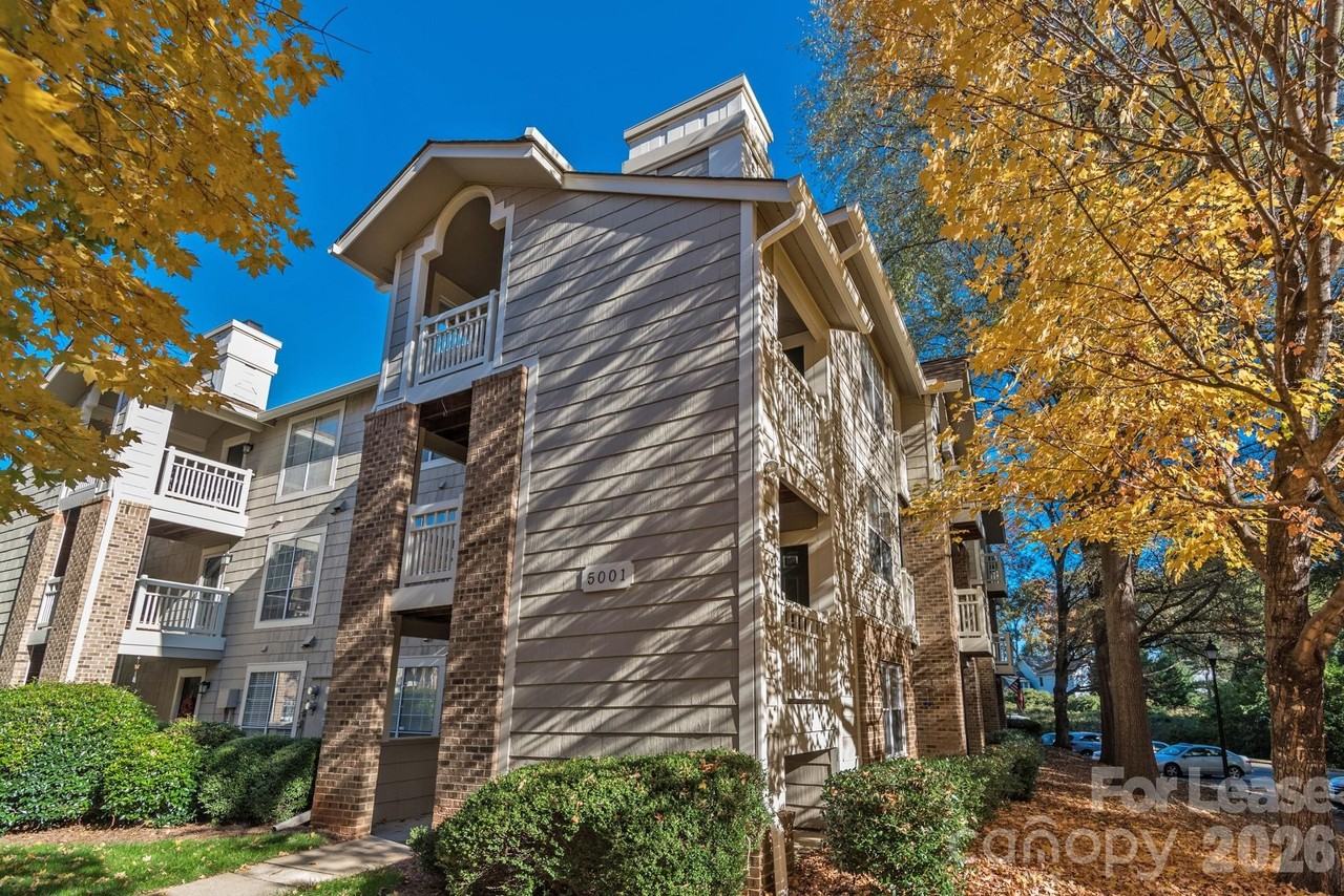 5001 Sharon Rd #C - Photo 2 of 27