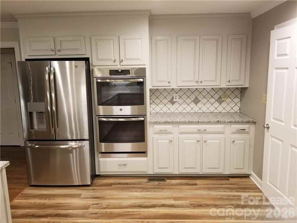 9932 Heritage Oak Ln - Photo 4 of 8