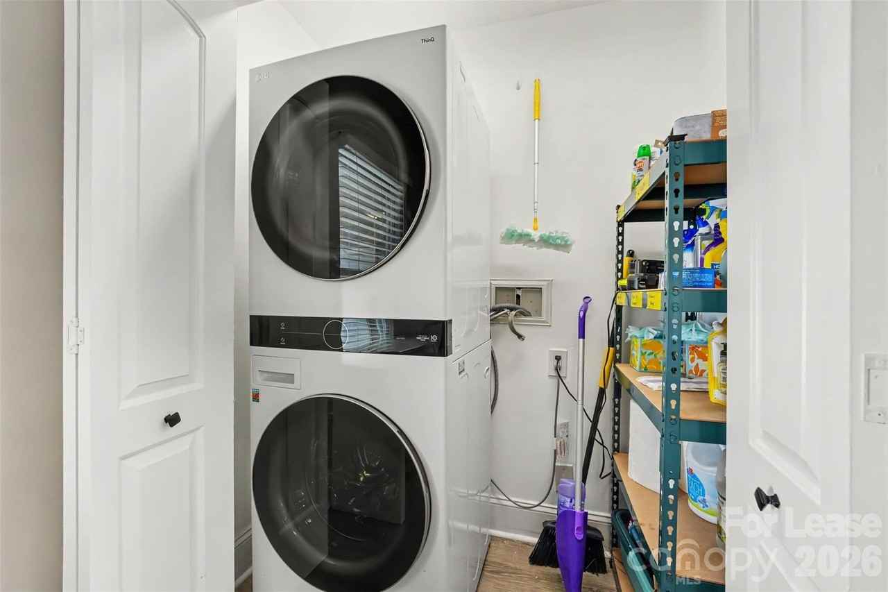 447 E Woodlawn Rd - Photo 5 of 6
