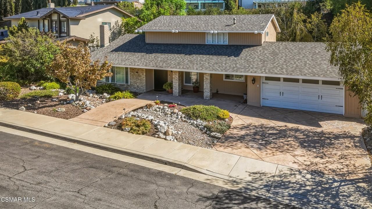 5436 Cedarhaven Dr - Photo 2 of 47