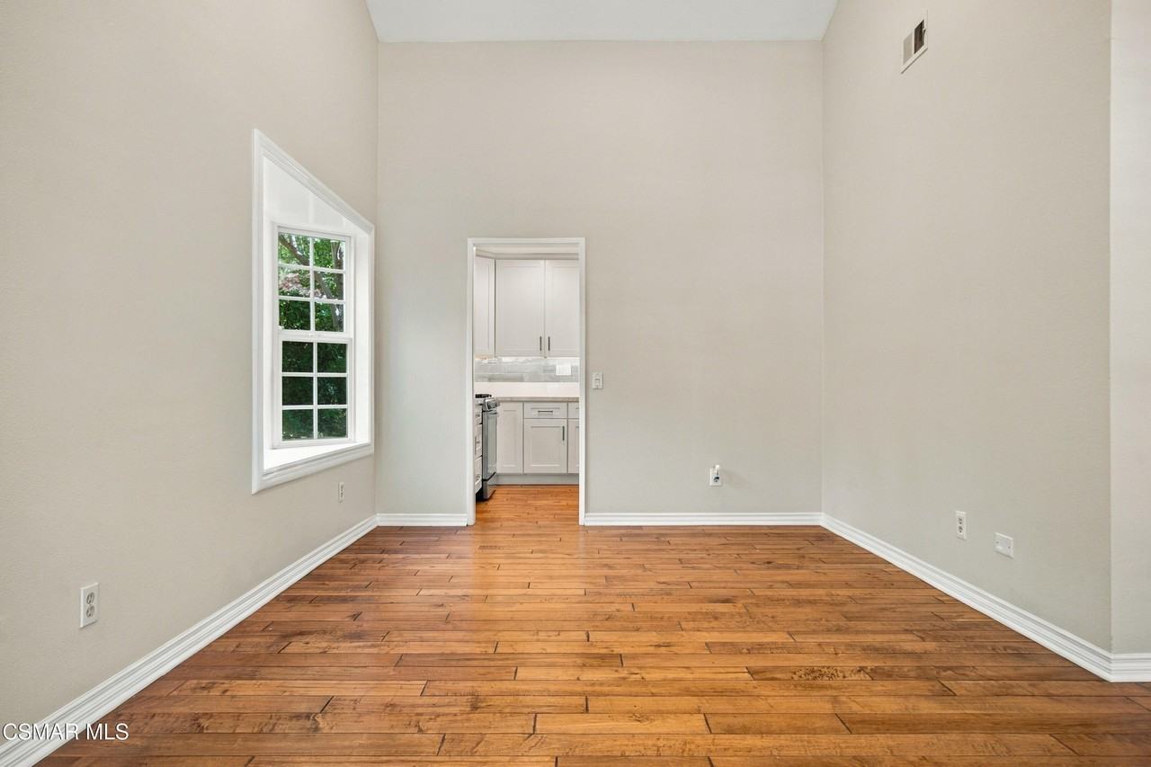 5436 Cedarhaven Dr - Photo 6 of 47