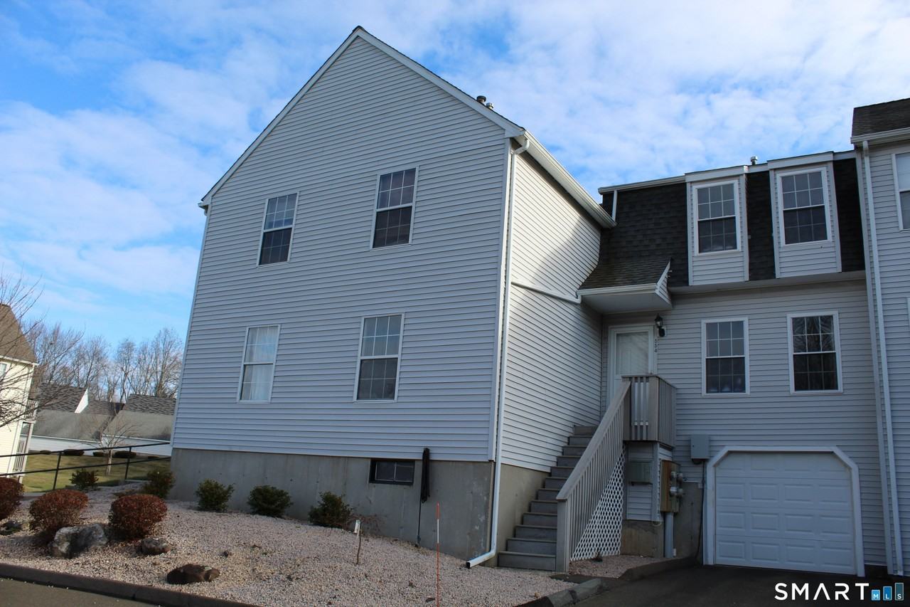 229 Branford Rd #554