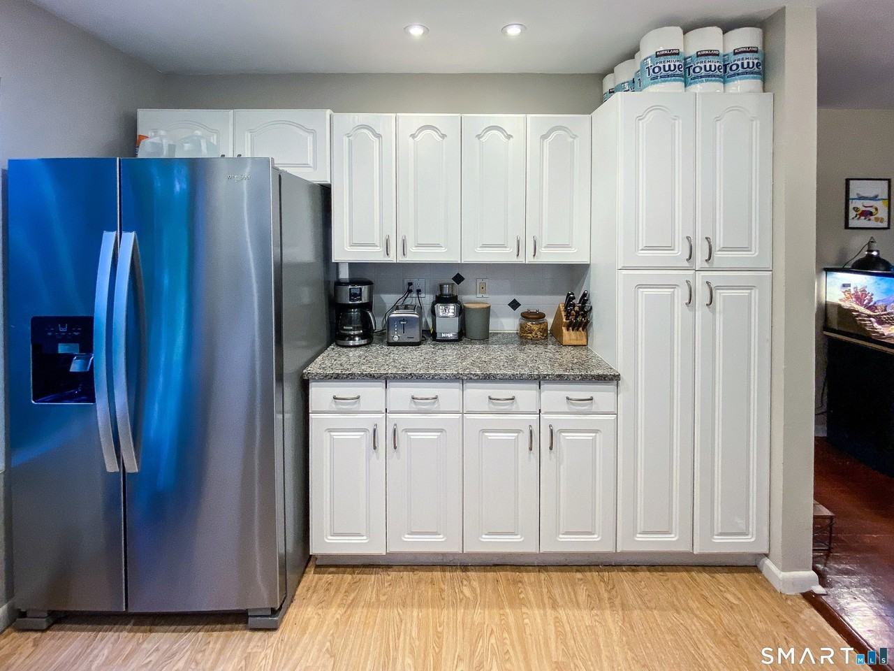 79 Highview Ave #B - Photo 2 of 19