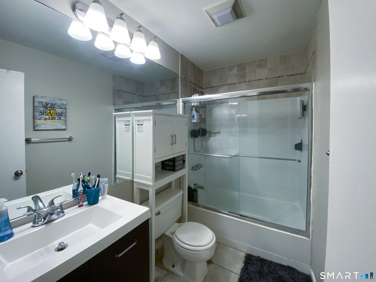 79 Highview Ave #B - Photo 5 of 19