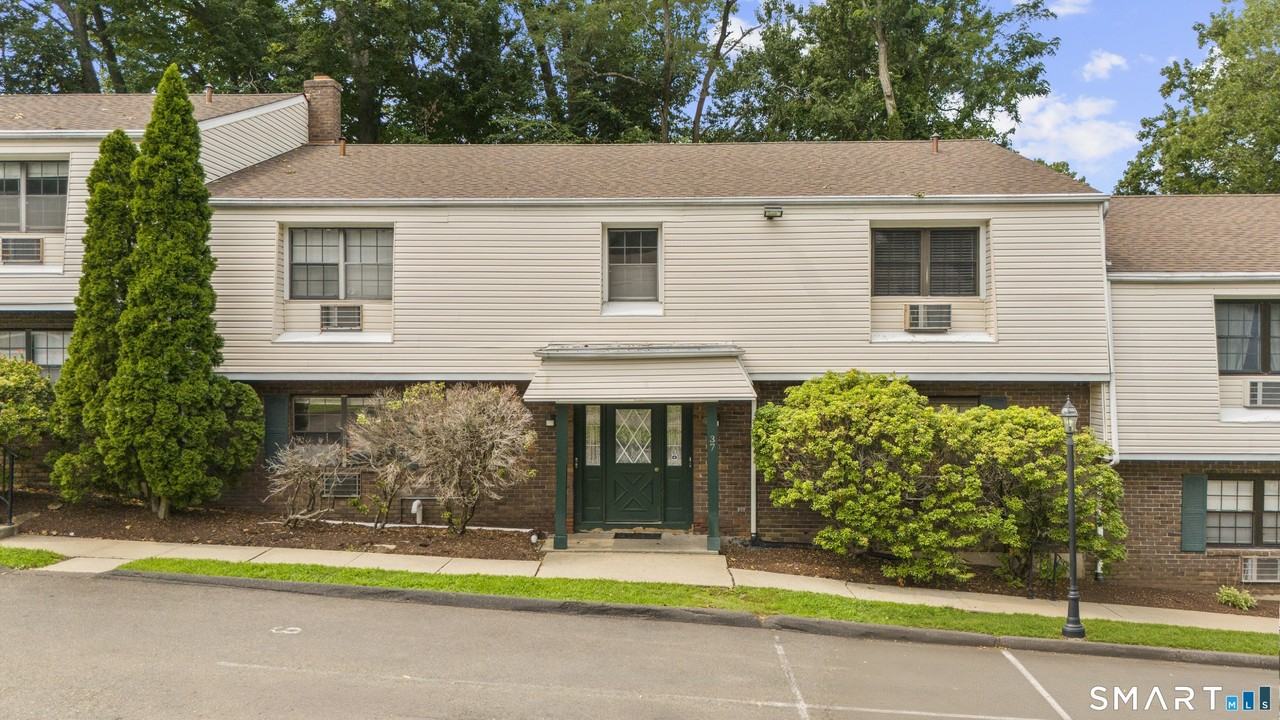 37 Enid St #A - Photo 5 of 38