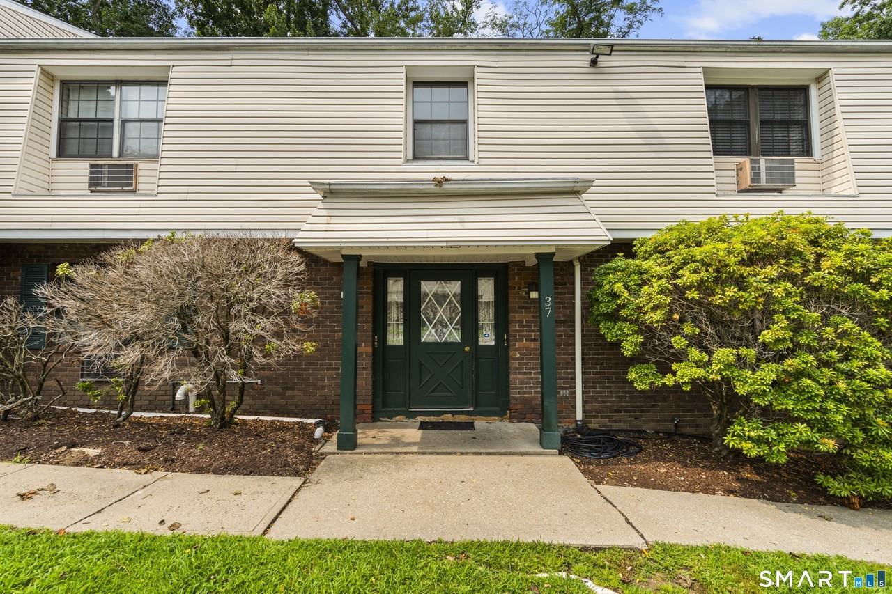 37 Enid St #A - Photo 6 of 38