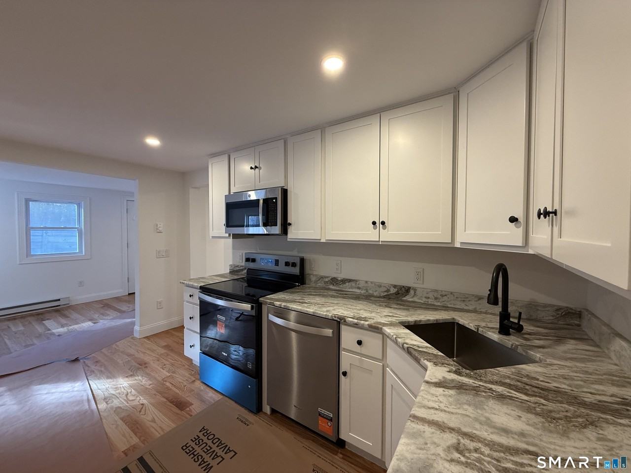 28 N Pond Rd - Photo 5 of 13