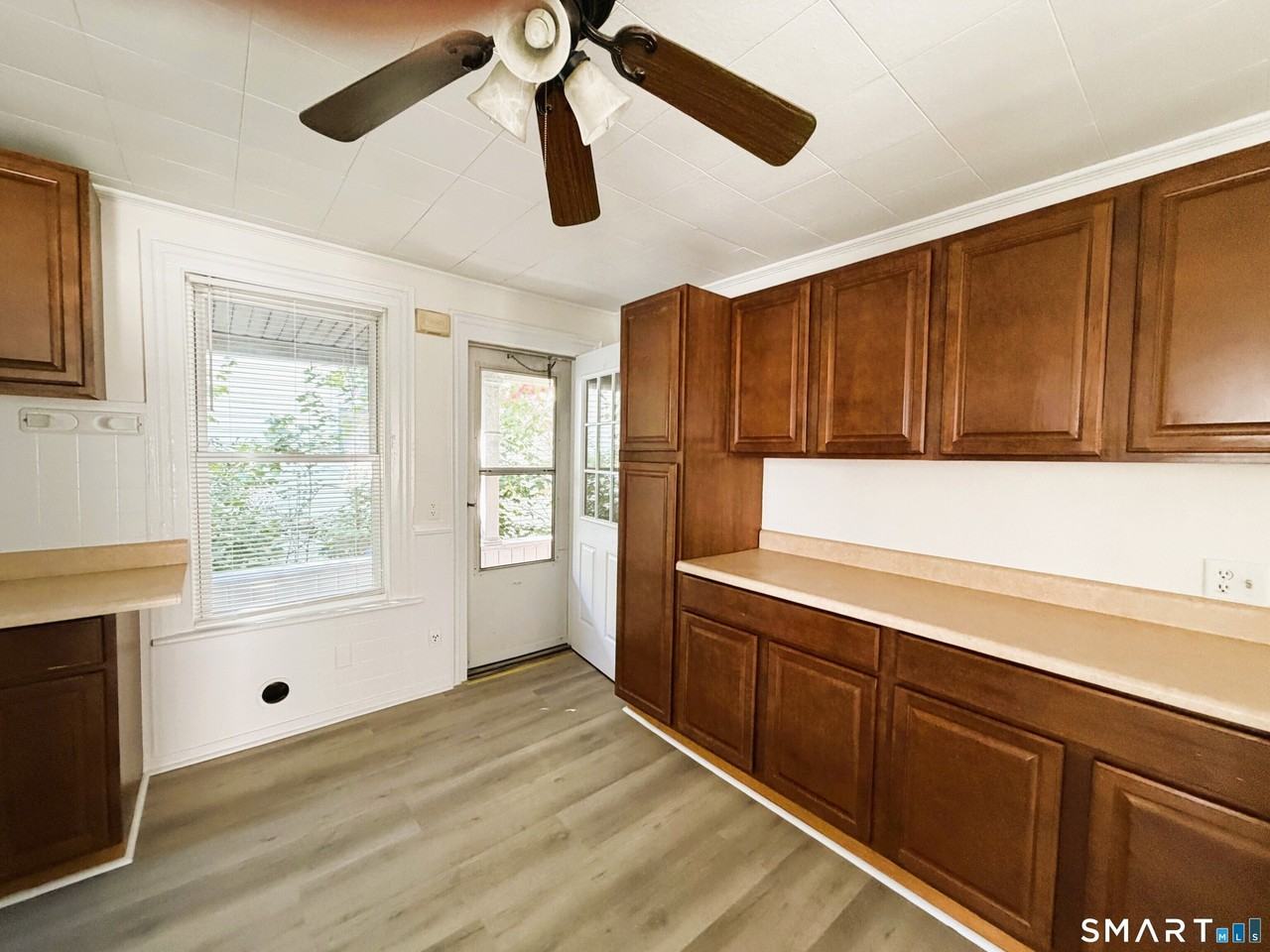 52 E Albert St #2ndFL