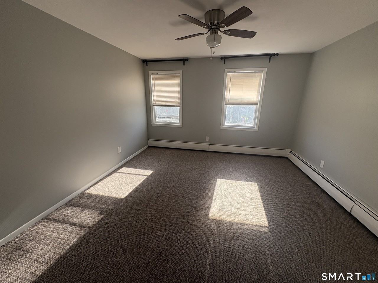 879 Whalley Ave #2ndFL - Photo 5 of 11