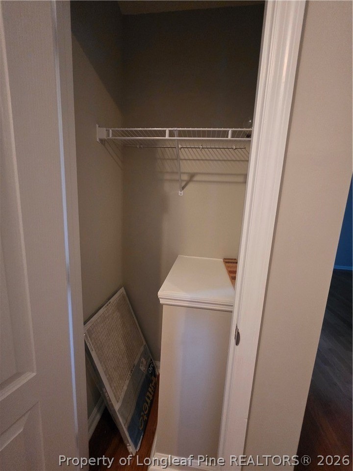 60 Cobblestone Dr - Photo 5 of 48