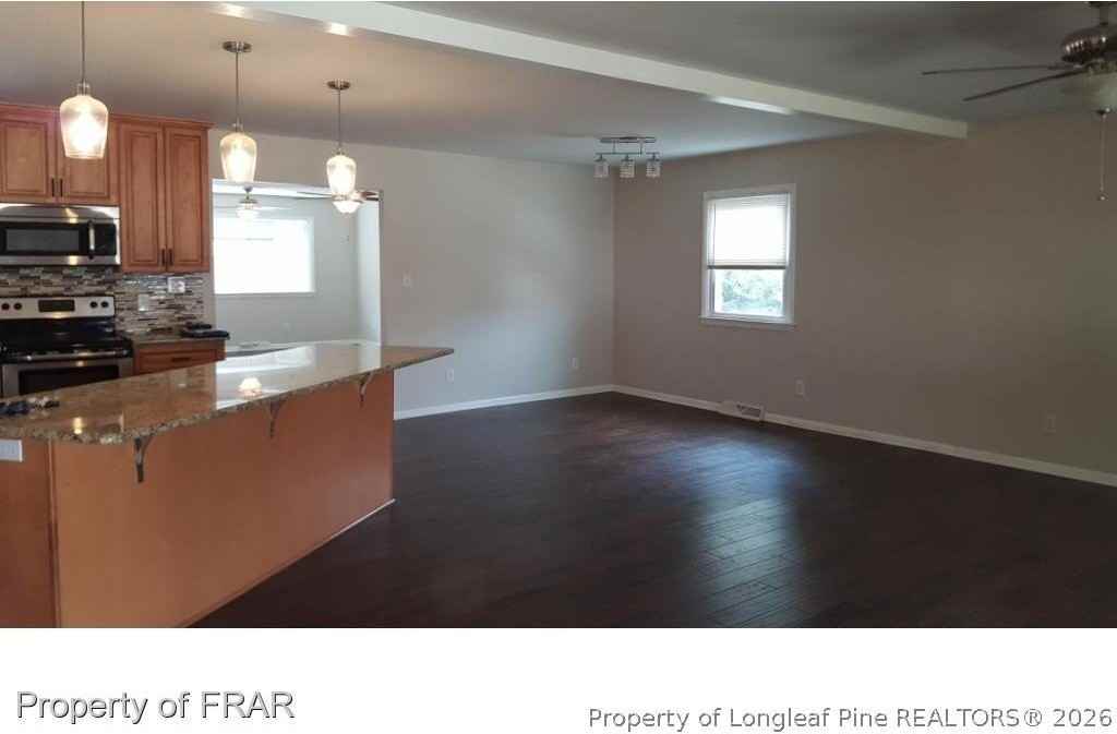 457 Morningside Dr - Photo 3 of 27