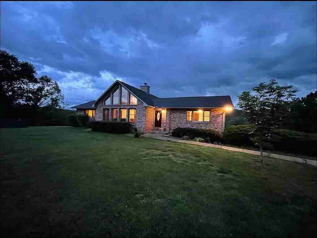 88 Rivers Whisper Ln