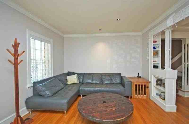 412 Hilldale Dr - Photo 3 of 26