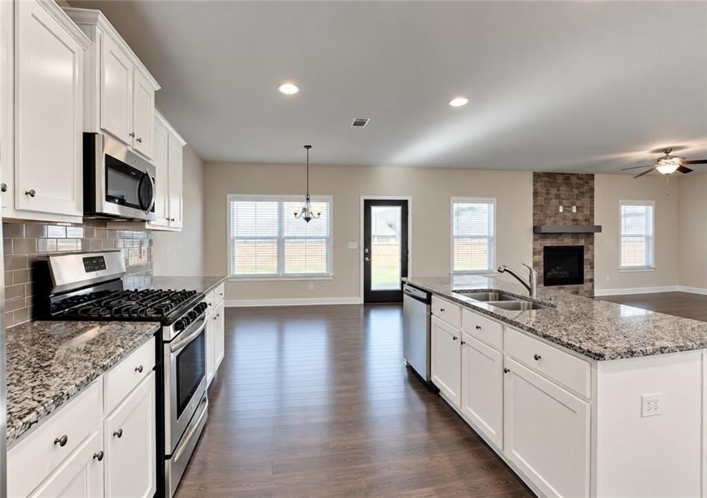 1612 Lapland Dr - Photo 7 of 23