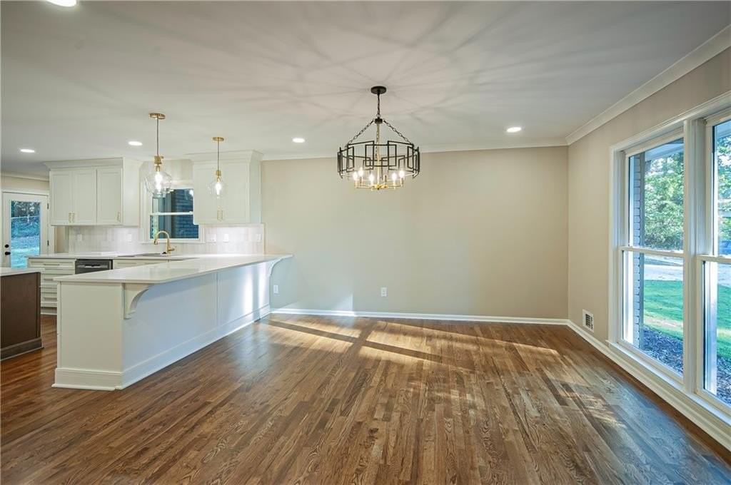 3680 Midvale Rd - Photo 7 of 32