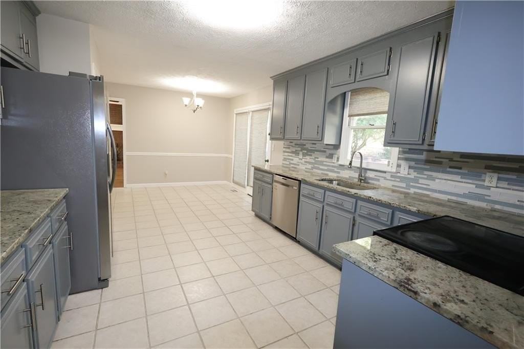 185 White Pines Dr - Photo 4 of 39