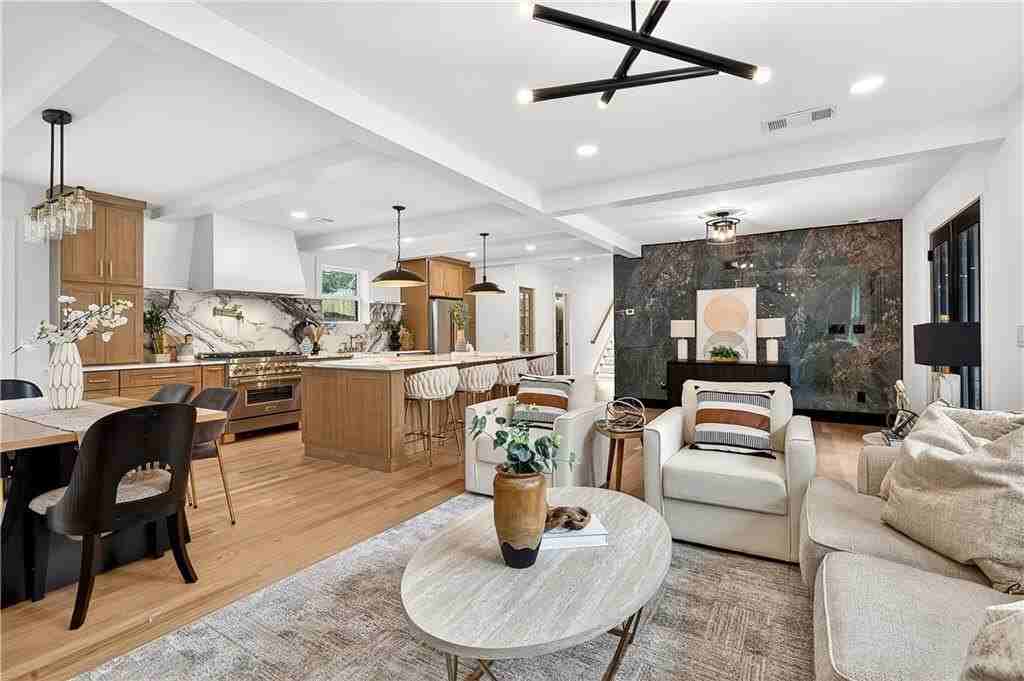 245 Doeskin Trl Se - Photo 7 of 47