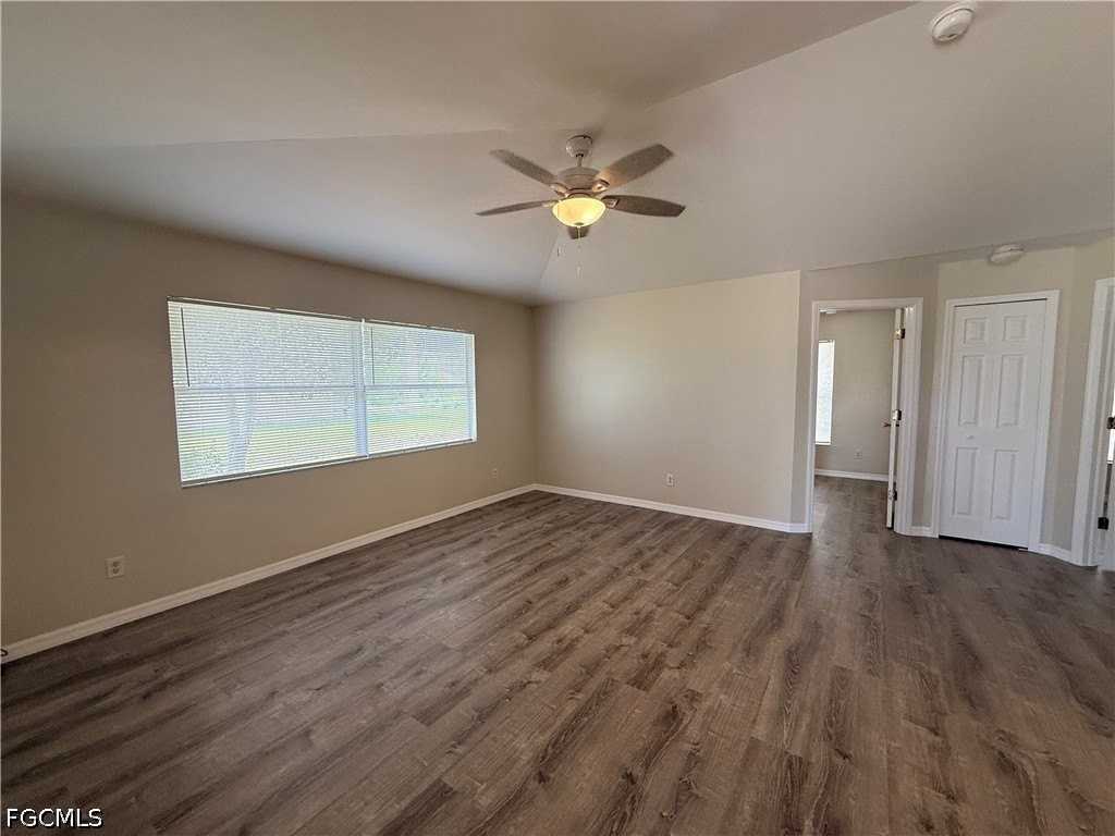 2508 Martin Ave #2510 - Photo 3 of 9