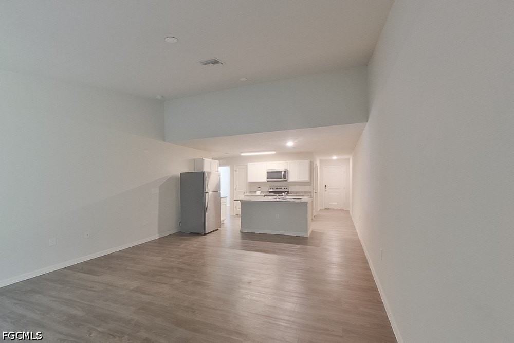 9125 Aegean Cir - Photo 6 of 16