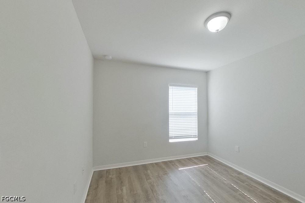 9125 Aegean Cir - Photo 7 of 16