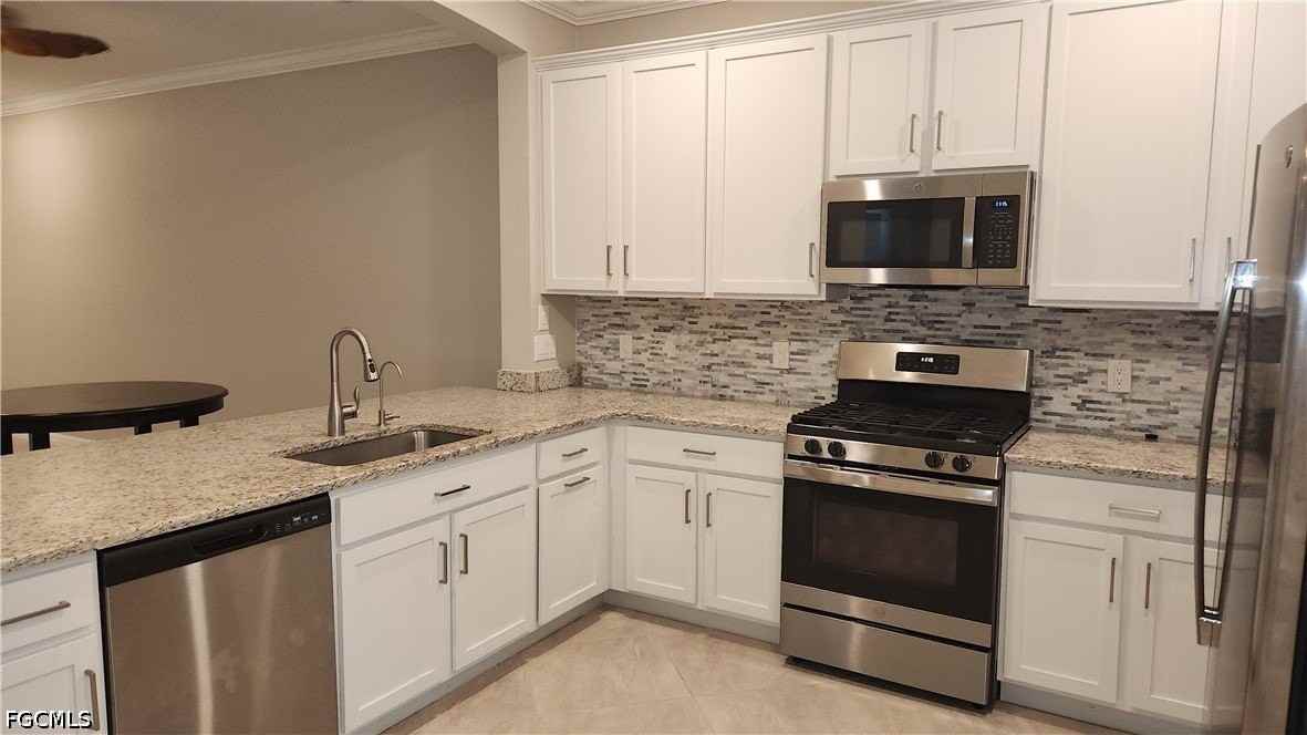 15090 Cortona Way - Photo 3 of 29