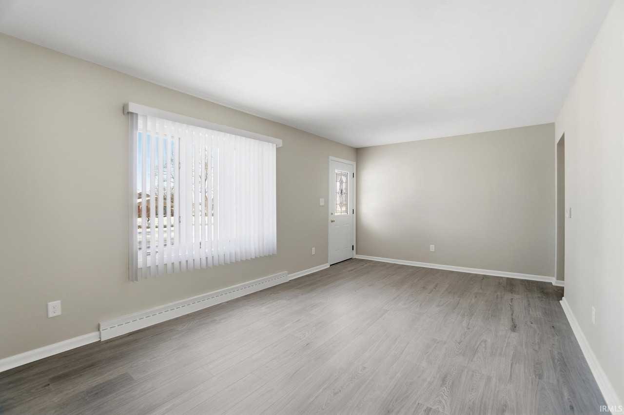 4120 Kentland Ave - Photo 2 of 34