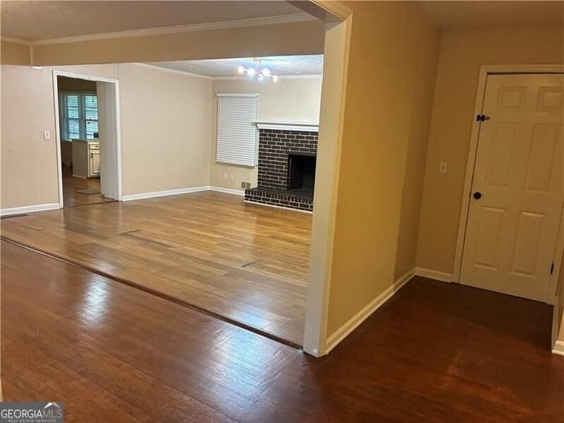 4264 Abingdon Dr - Photo 3 of 24