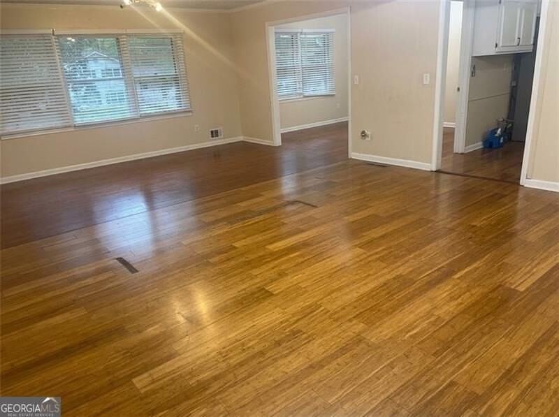4264 Abingdon Dr - Photo 4 of 24