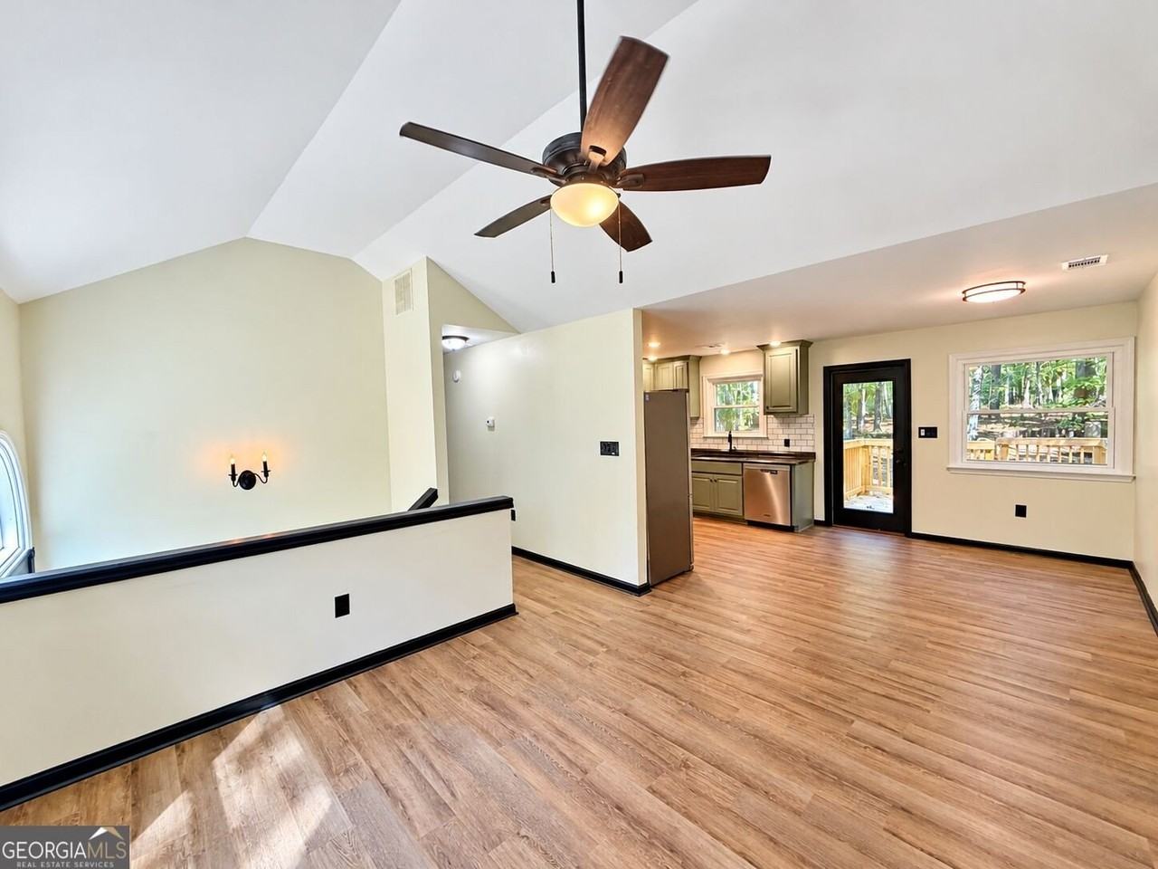 20 Teal Ct - Photo 5 of 34